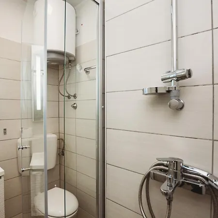 Double And Single S Apartment Zadar